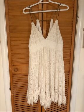 Arden B Cream Lace Midi Dress with Spaghetti Straps